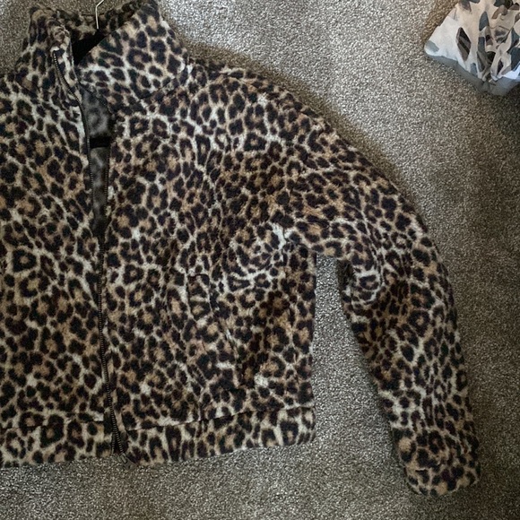 Like new American Eagle xs bomber style, high neck - Picture 2 of 2